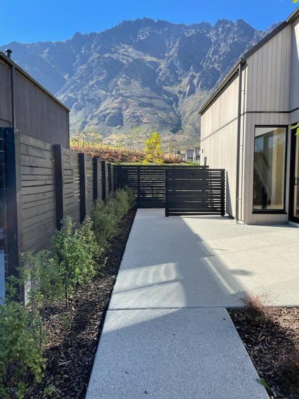 Nestled Below The Remarkables Queenstown Dış mekan fotoğraf